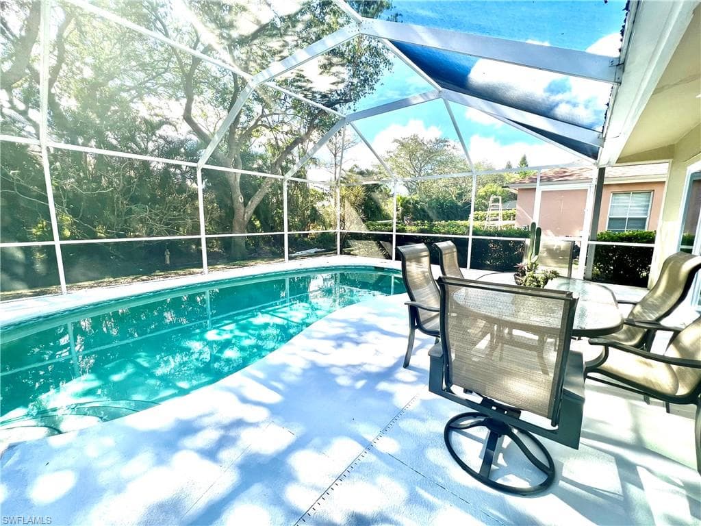 1507 Vintage LN NAPLES, FL 34104