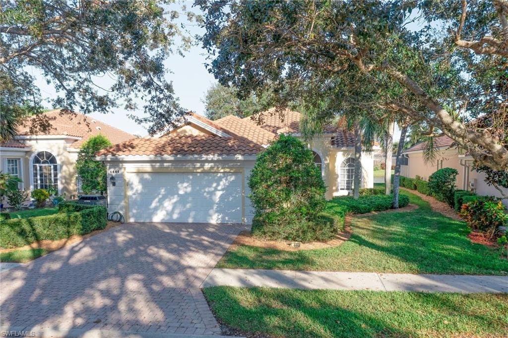 4444 Prescott LN NAPLES, FL 34119