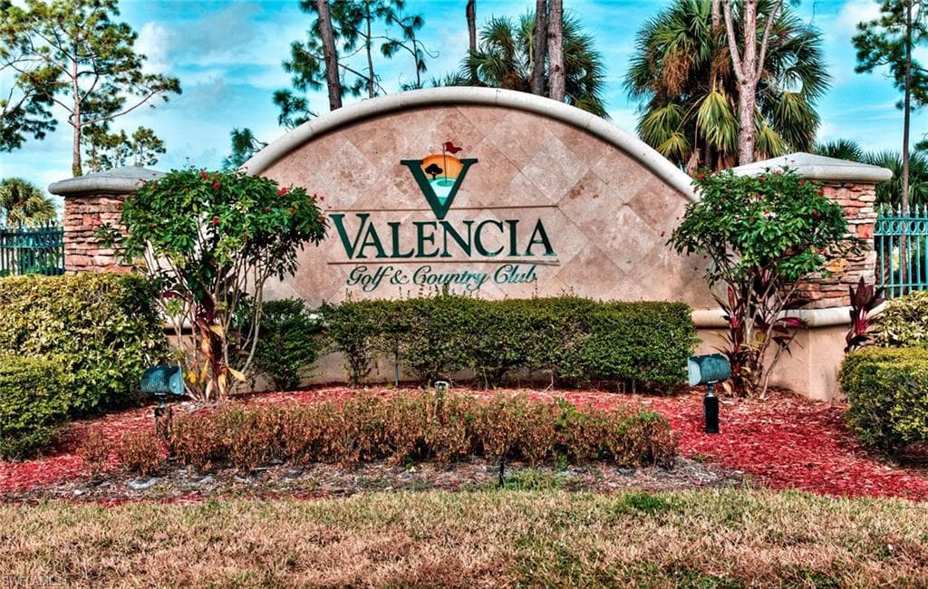 1991 Jacklin CT NAPLES, FL 34120