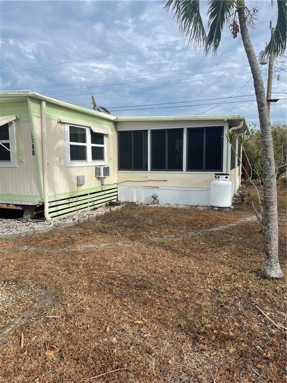 12180 Cypress DR FORT MYERS, FL 33908
