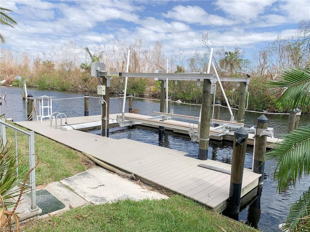 17921 Bryan CT FORT MYERS BEACH, FL 33931