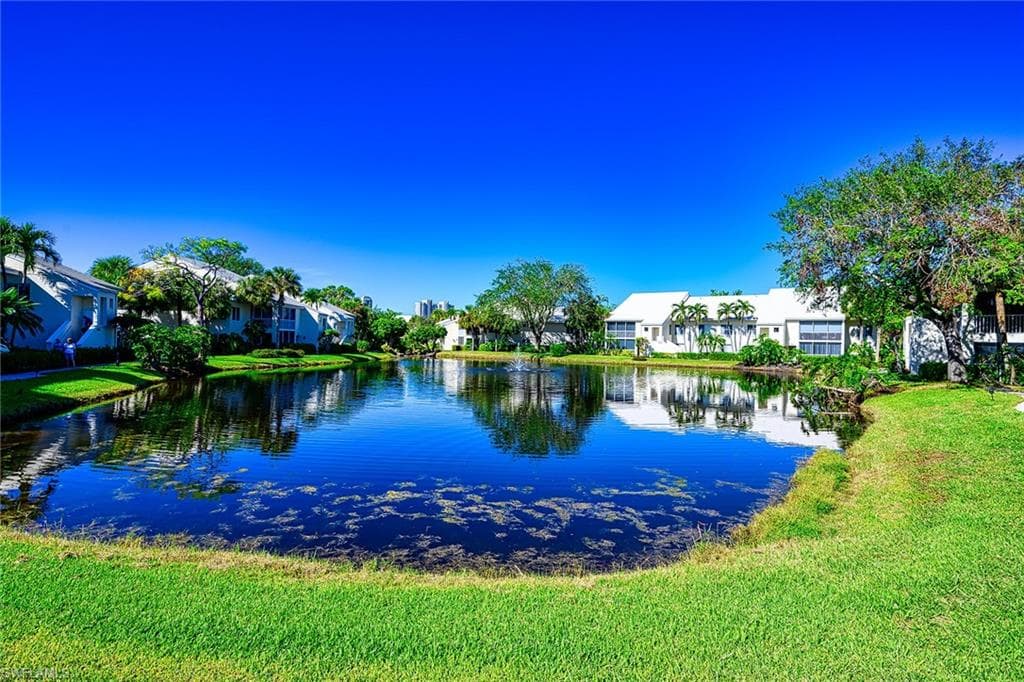 784 Willowbrook DR 604 NAPLES, FL 34108