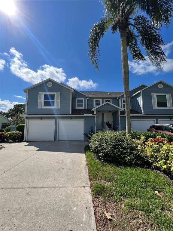 1494 Trafalgar LN N-201 NAPLES, FL 34116