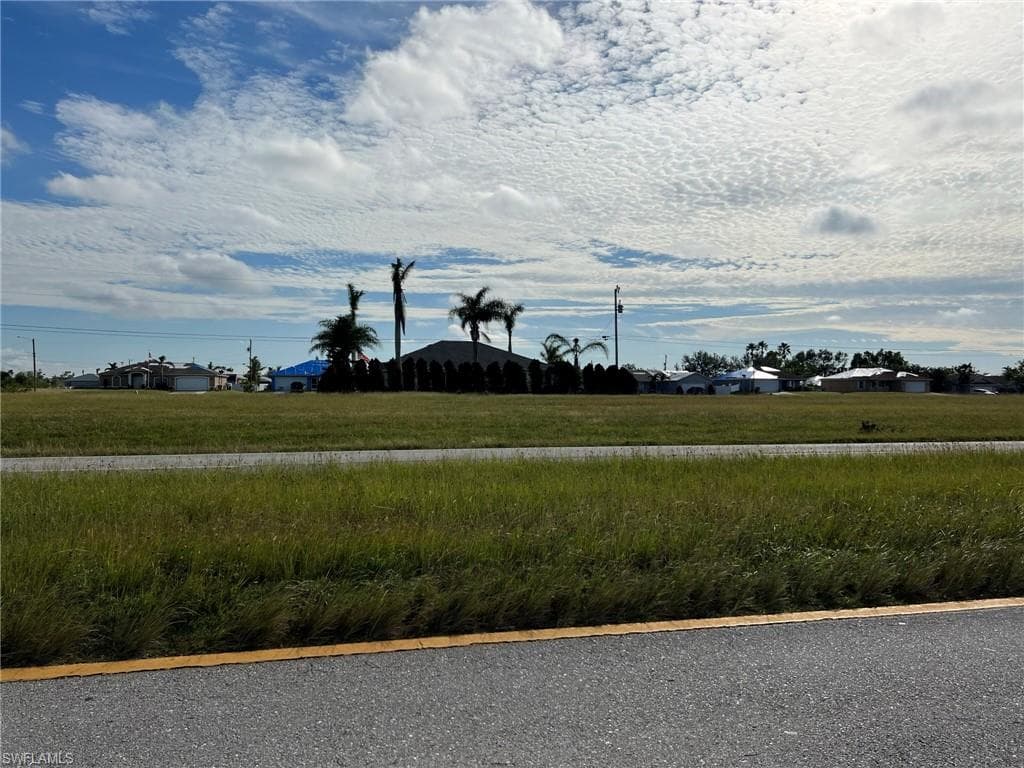 2024 Diplomat PKWY E CAPE CORAL, FL 33909