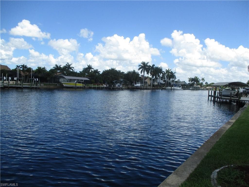 1766 Cape Coral PKWY E 302 CAPE CORAL, FL 33904