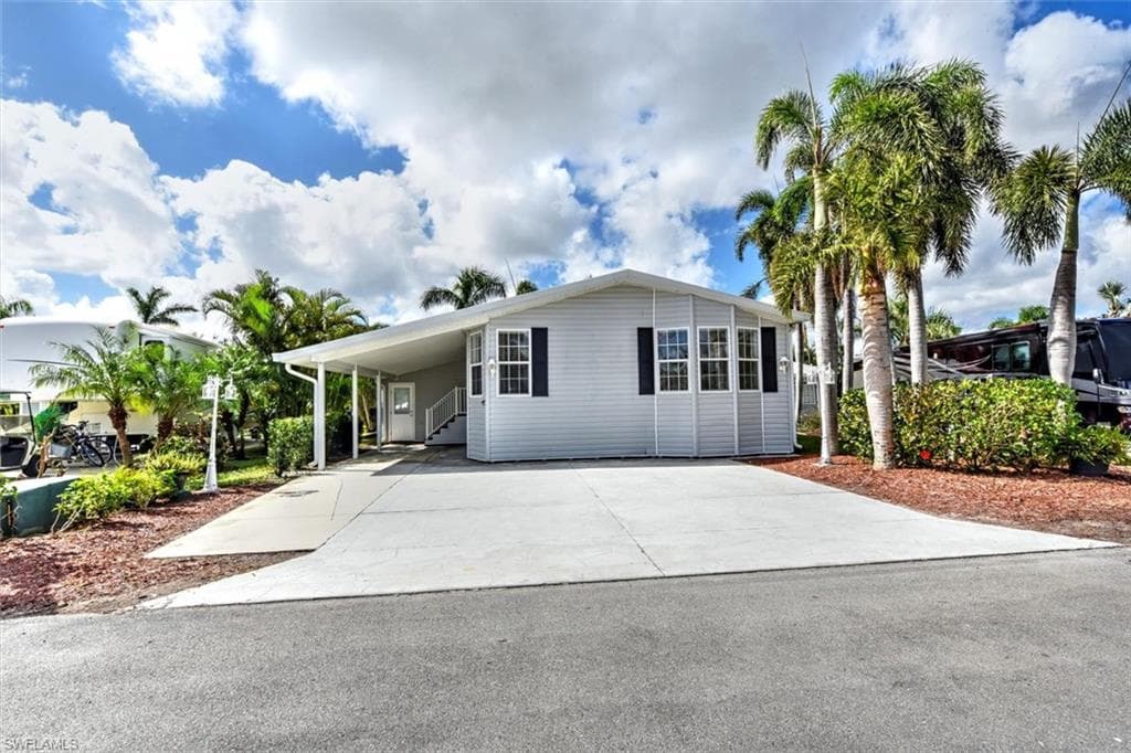 5860 Pathwood CT C56 FORT MYERS, FL 33905