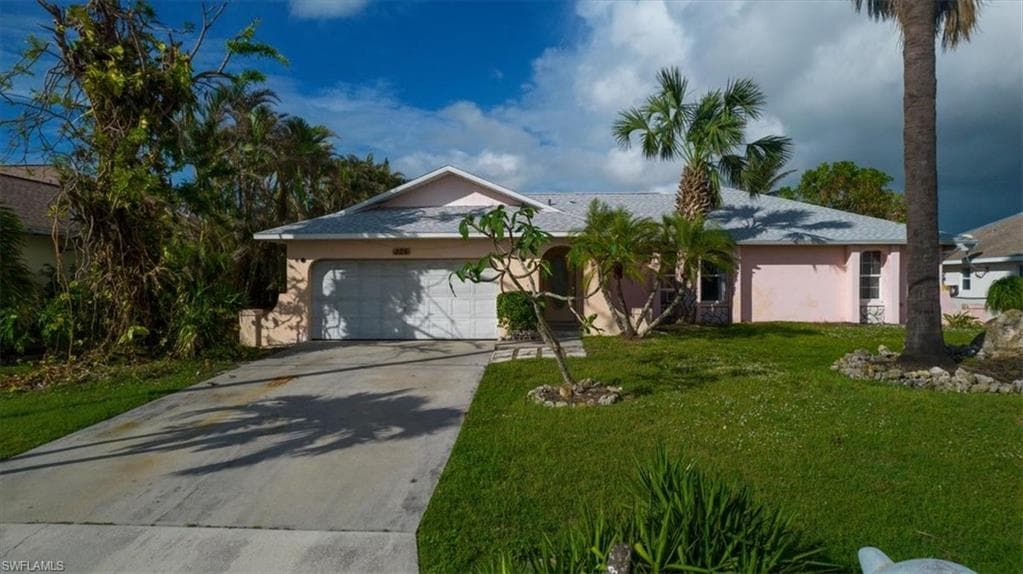 305 SE 28th TER CAPE CORAL, FL 33904