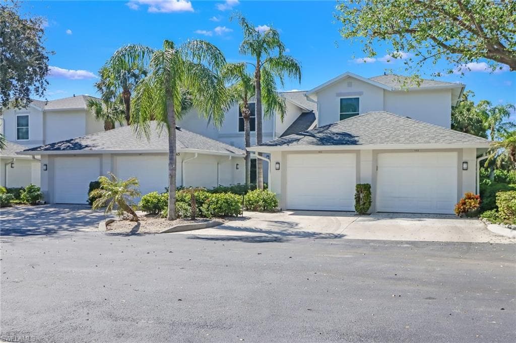 1345 Charleston Square DR 102 NAPLES, FL 34110