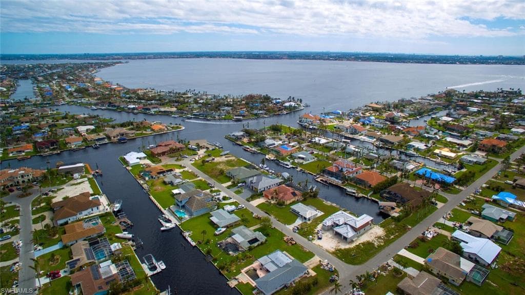 107 SW 57th TER CAPE CORAL, FL 33914