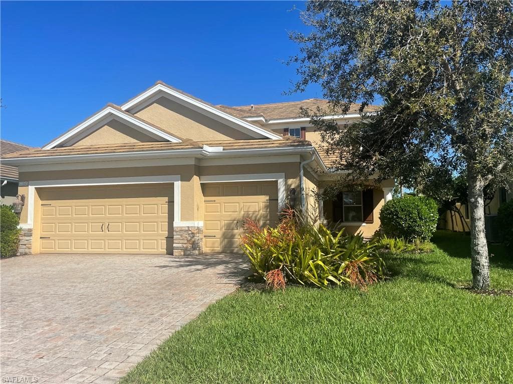 3545 Canopy CIR NAPLES, FL 34120