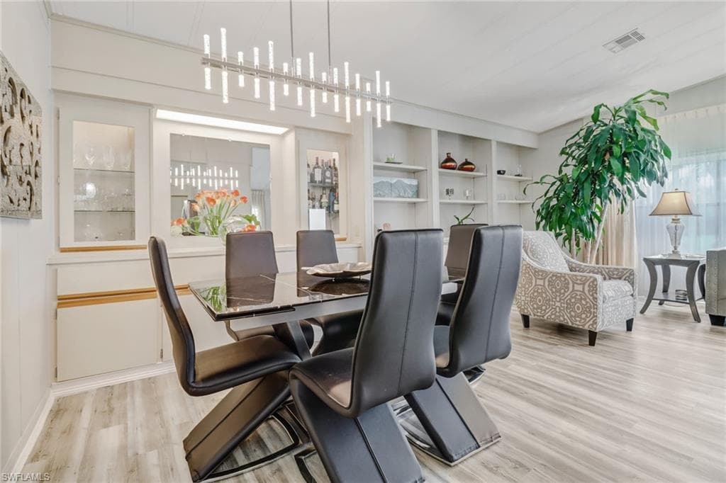 43 San Remo CIR NAPLES, FL 34112
