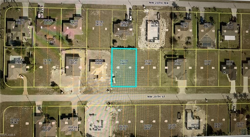 531 20th ST CAPE CORAL, FL 33993