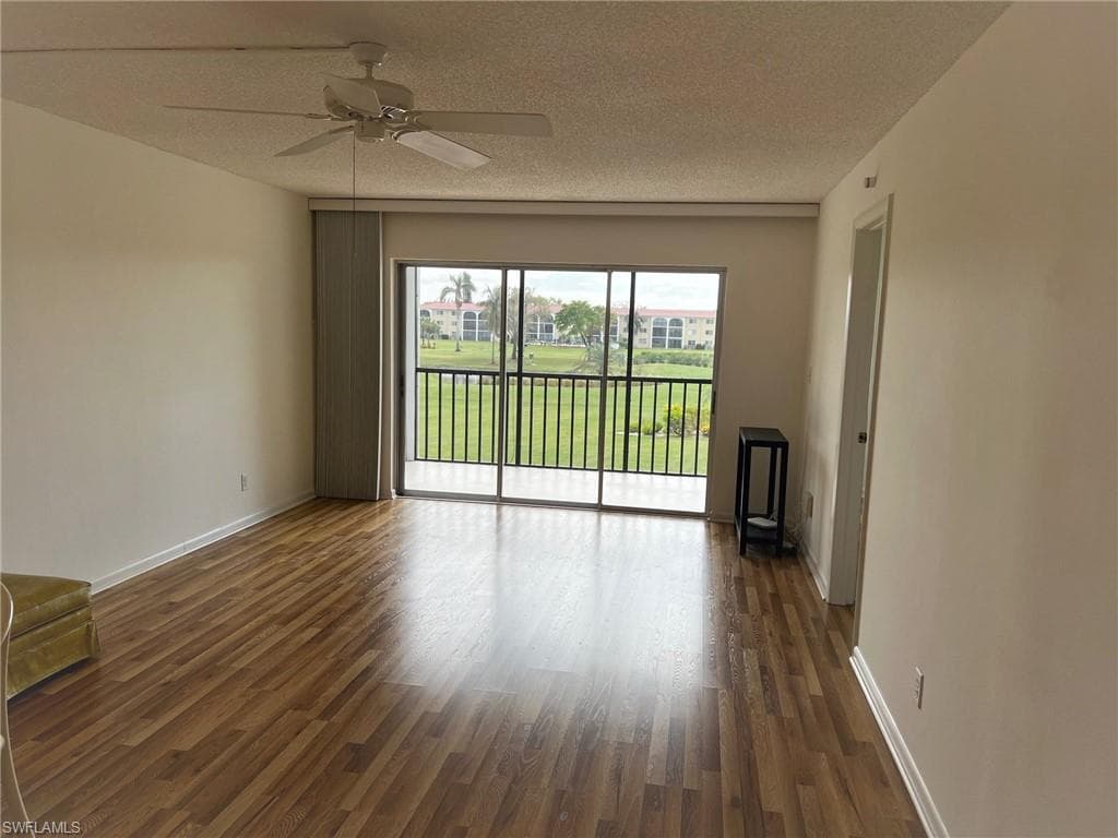 13 High Point CIR N 209 NAPLES, FL 34103