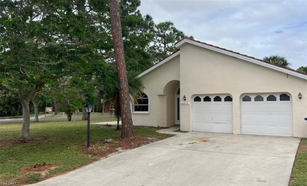11214 Coimbra LN BONITA SPRINGS, FL 34135