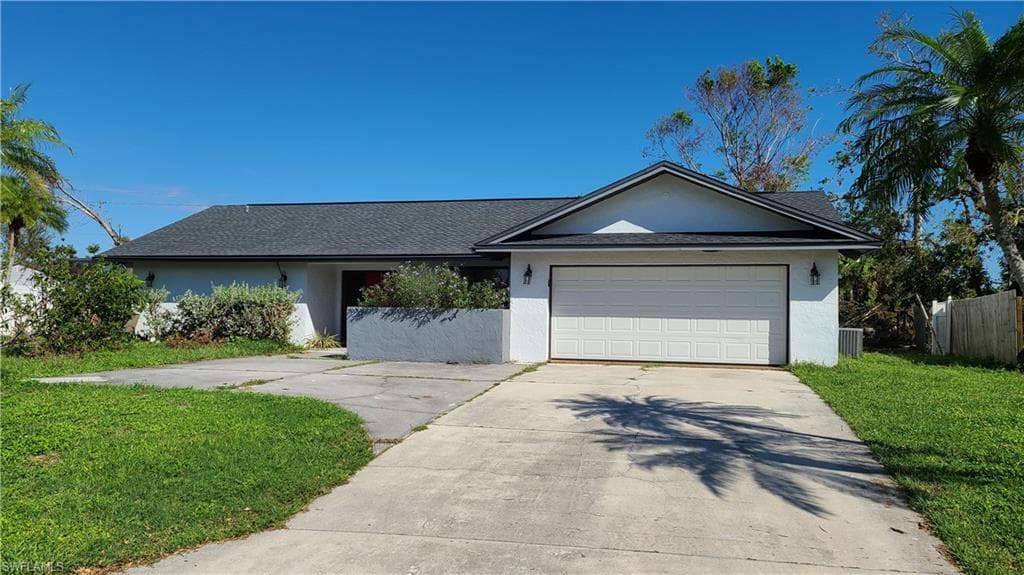 1570 Beechwood TRL FORT MYERS, FL 33919