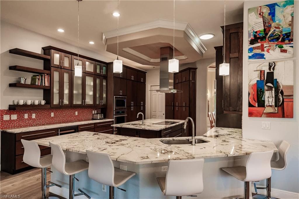 493 Banyan BLVD NAPLES, FL 34102