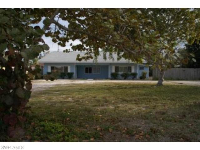 728 104TH AVE N W NAPLES, FL 34108