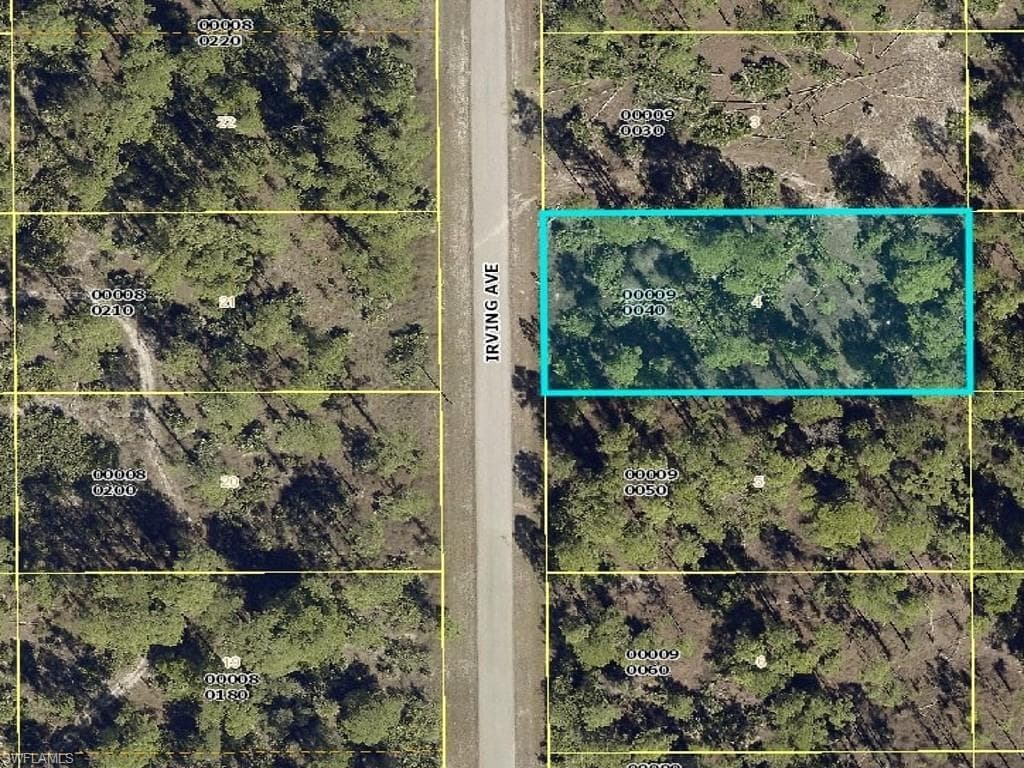 1218 Irving AVE LEHIGH ACRES, FL 33972