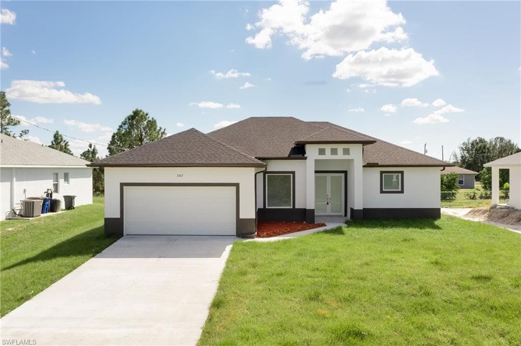 3307 26th ST SW LEHIGH ACRES, FL 33976