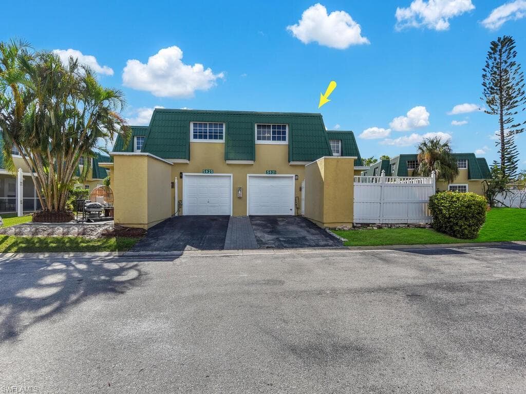 5821 Harbour Club RD FORT MYERS, FL 33919