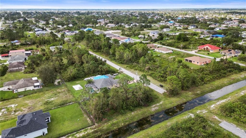 3201 26th ST SW LEHIGH ACRES, FL 33976