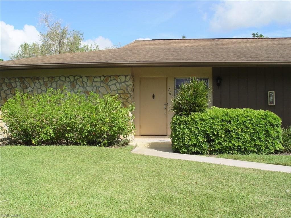 765 Palm View DR DP7 NAPLES, FL 34110