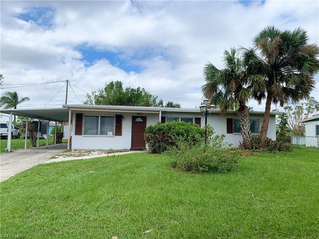 4871 Orange Grove BLVD NORTH FORT MYERS, FL 33903