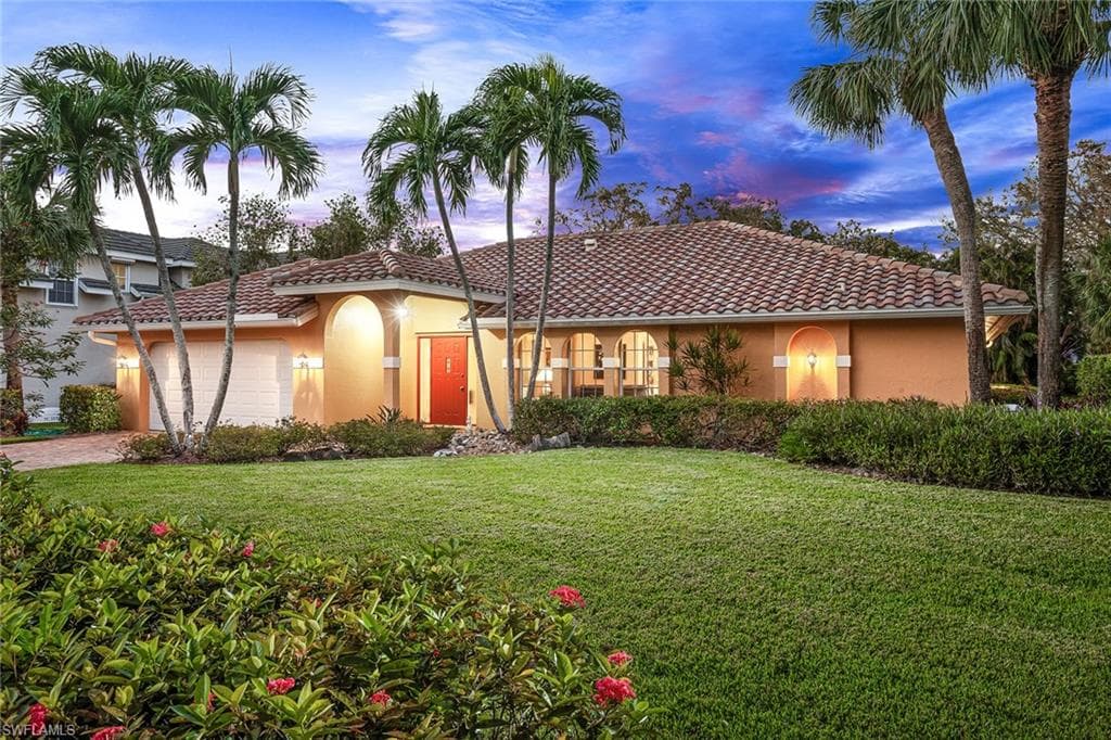 2085 Sevilla WAY NAPLES, FL 34109