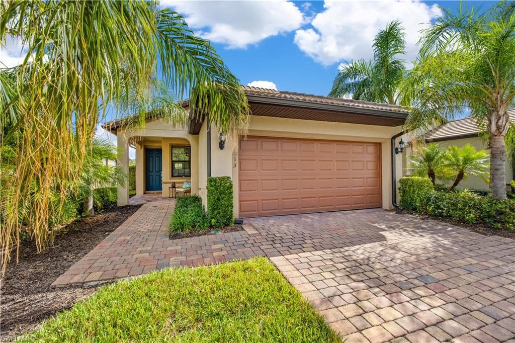 12013 Moorhouse PL FORT MYERS, FL 33913