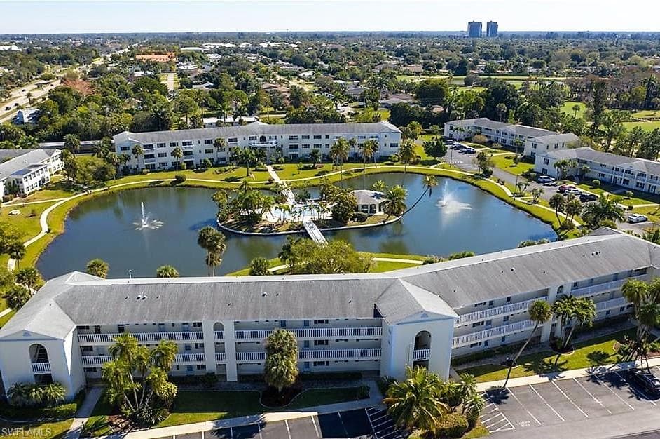 13511 Stratford Place CIR 305 FORT MYERS, FL 33919