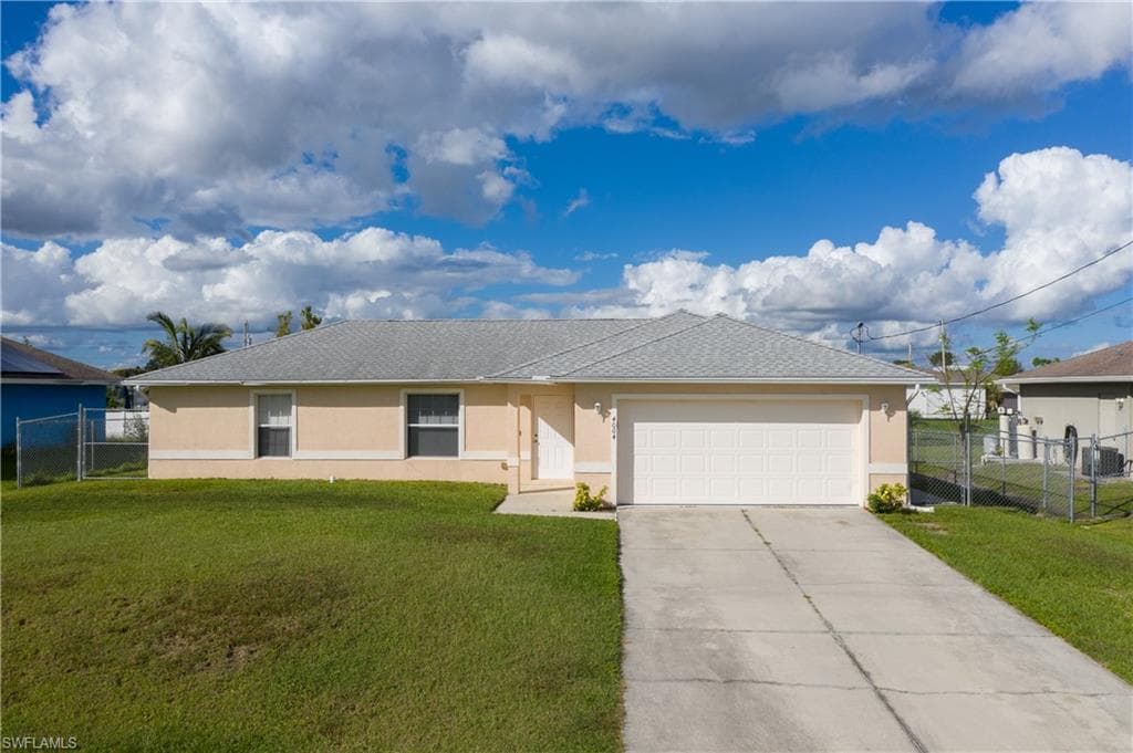 4004 21st ST SW LEHIGH ACRES, FL 33976