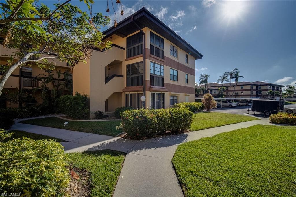 6136 Whiskey Creek DR Unit  521 FORT MYERS, FL 33919