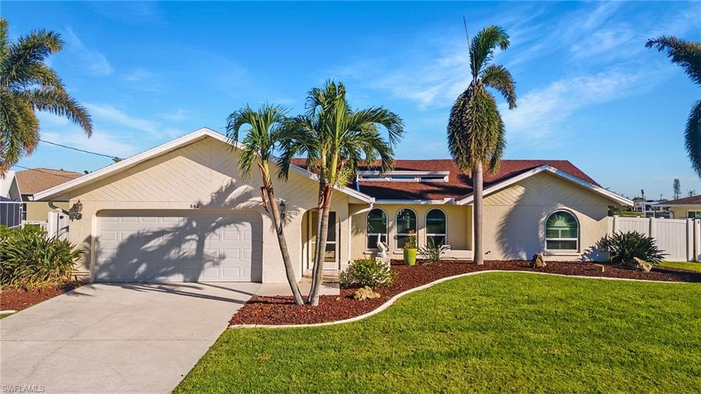842 SE 1st TER CAPE CORAL, FL 33990