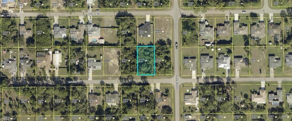2702 10th ST W LEHIGH ACRES, FL 33971