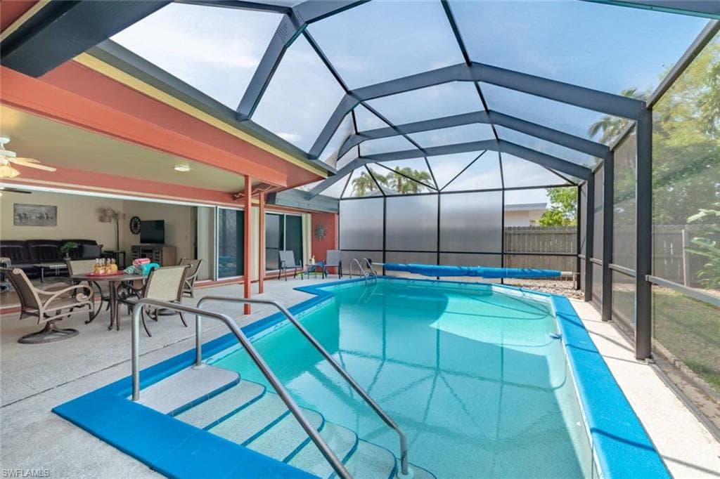420 Collier BLVD MARCO ISLAND, FL 34145