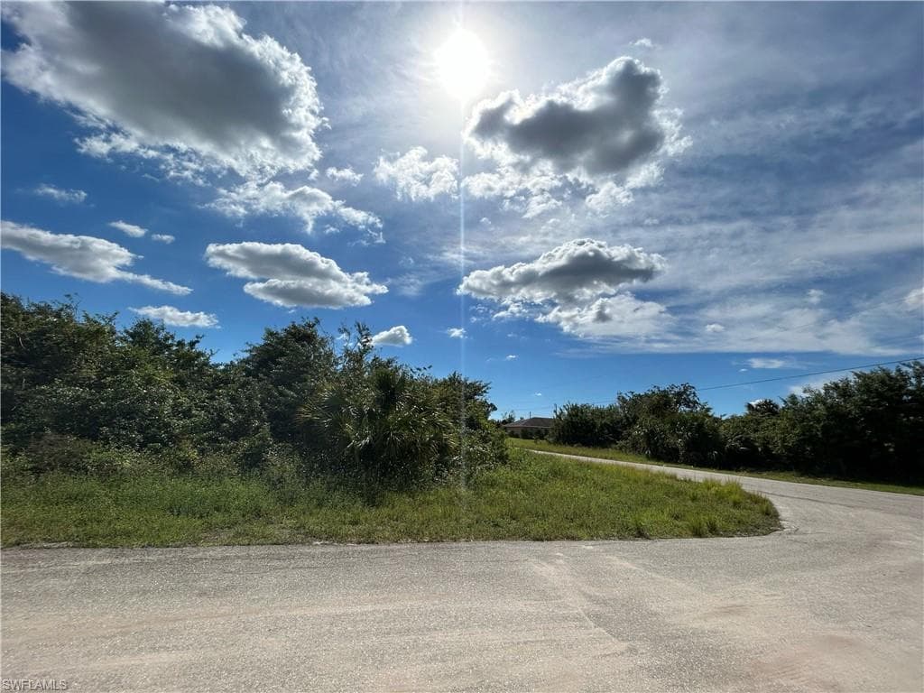 3011 38th ST SW LEHIGH ACRES, FL 33976