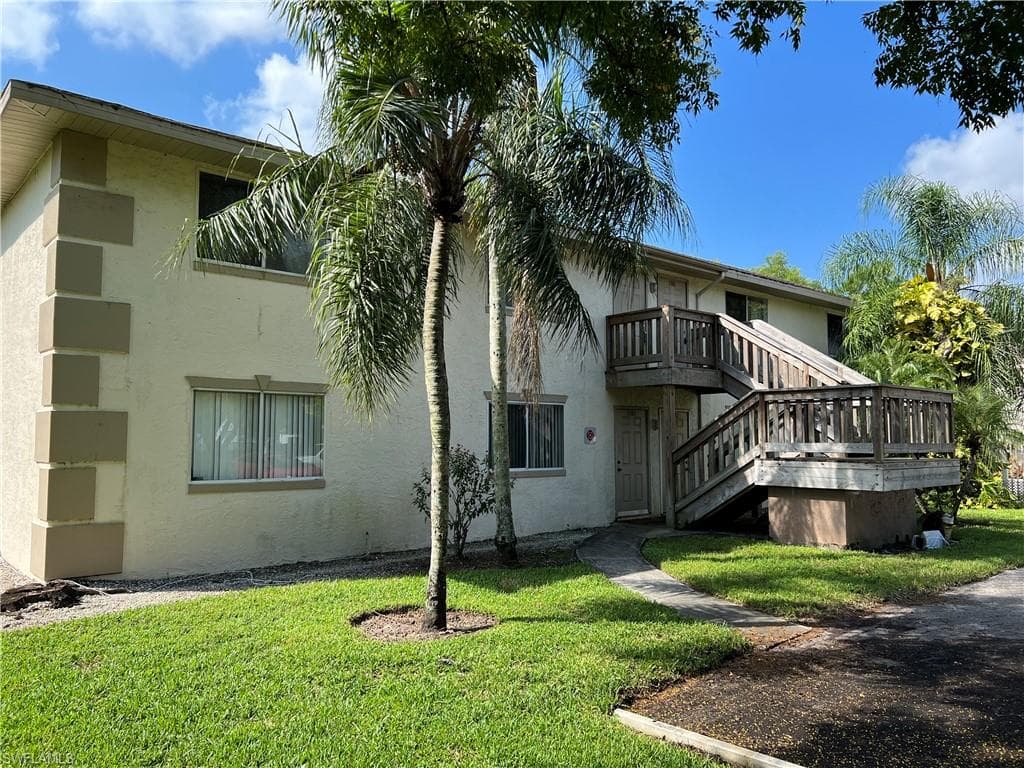 5384 16th PL SW F-3 NAPLES, FL 34116