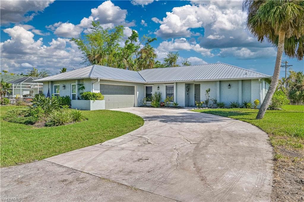 2248 Westwood RD NORTH FORT MYERS, FL 33917