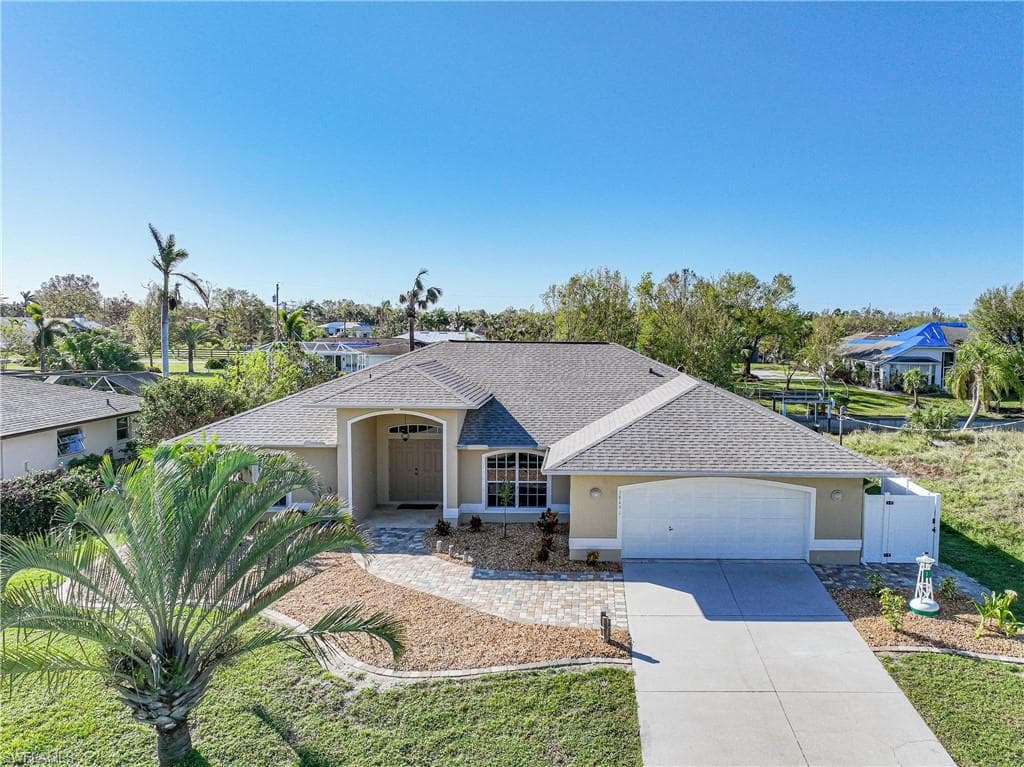 28491 Coco Palm DR PUNTA GORDA, FL 33982