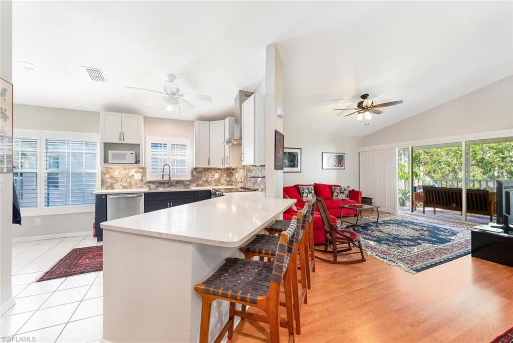 3710 Fieldstone BLVD 5-104 NAPLES, FL 34109