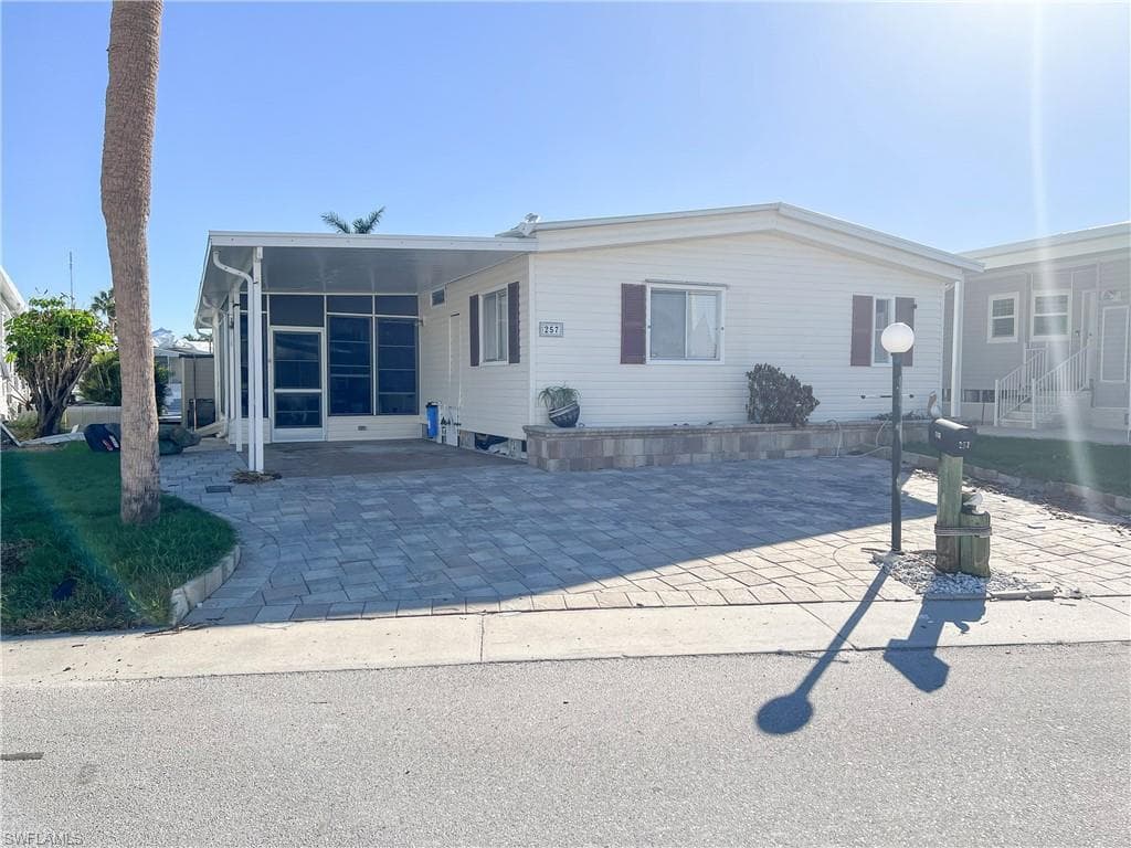 17641 Stevens BLVD FORT MYERS BEACH, FL 33931