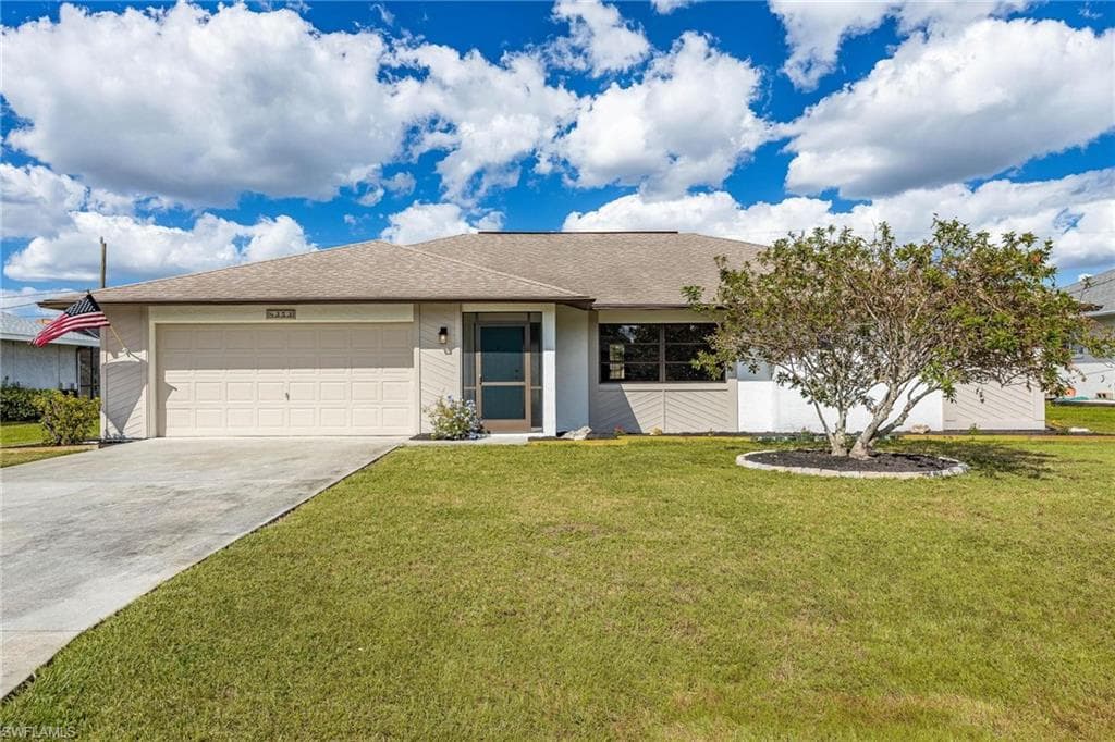 8353 Buena Vista RD FORT MYERS, FL 33967