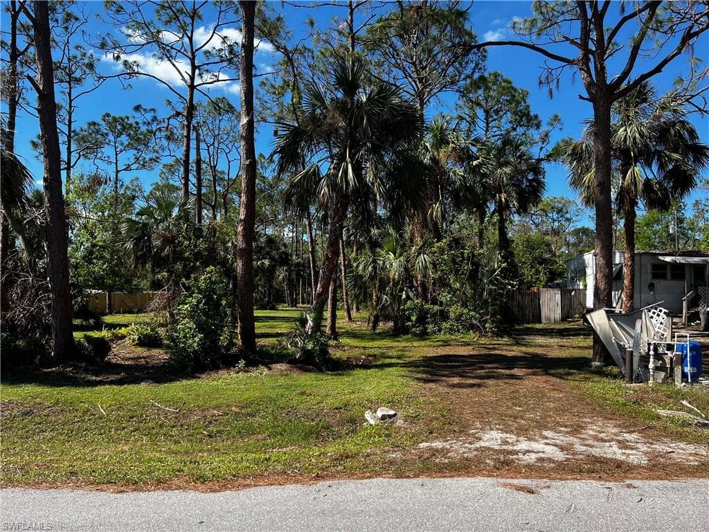8336 Ebson DR NORTH FORT MYERS, FL 33917