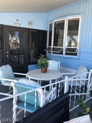 11711 Ariana DR 18 FORT MYERS, FL 33908