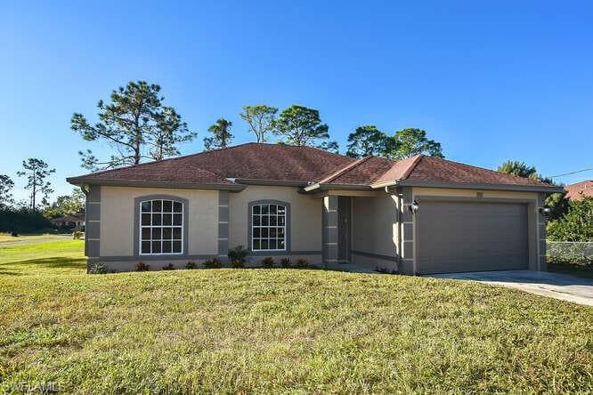 1118 Dean ST E LEHIGH ACRES, FL 33974