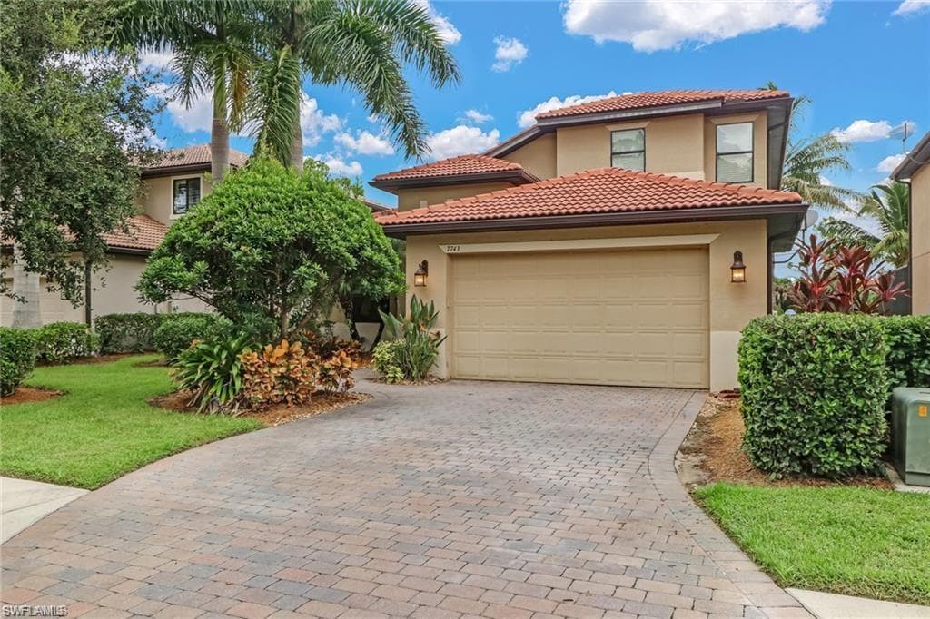 7743 Bucks Run DR S NAPLES, FL 34120