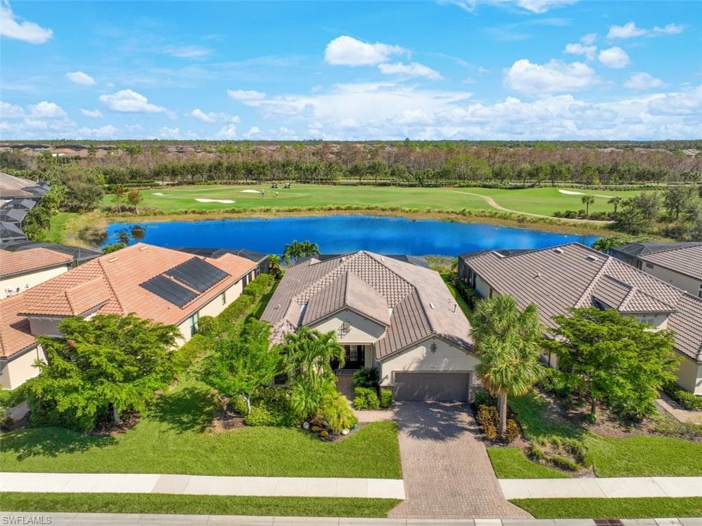 8880 Savona CT NAPLES, FL 34119