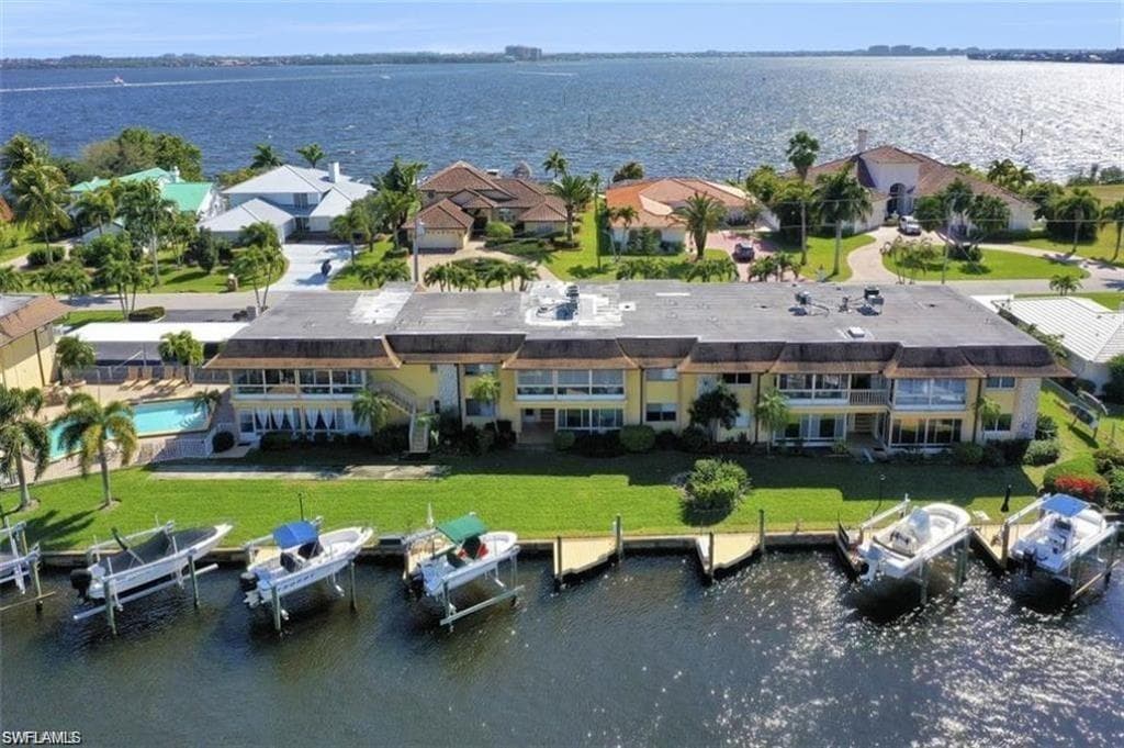 1661 Edith Esplanade 102 CAPE CORAL, FL 33904