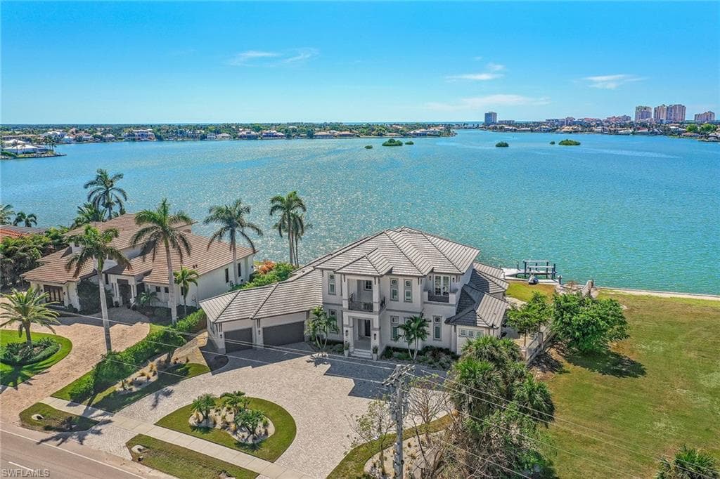 550 Barfield DR MARCO ISLAND, FL 34145