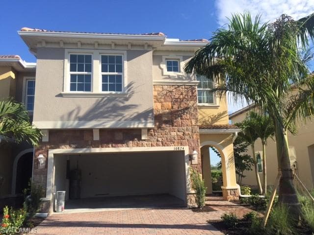 10824 Alvara WAY BONITA SPRINGS, FL 34135